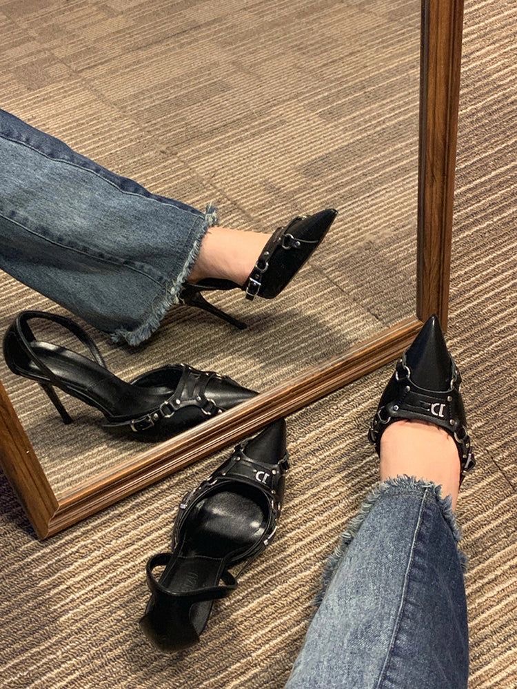 Step into Style : 10 Mist-Have Heels and Shoes for Every Occasion