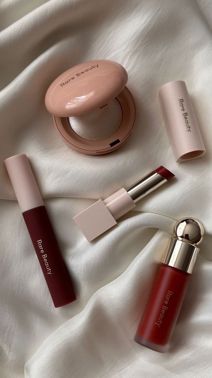 Give the Gift of Glam: Luxury Beauty Products for Every Occasion